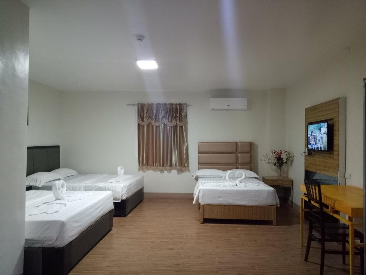 Meaco Royal Hotel - Batangas City Eksteriør billede