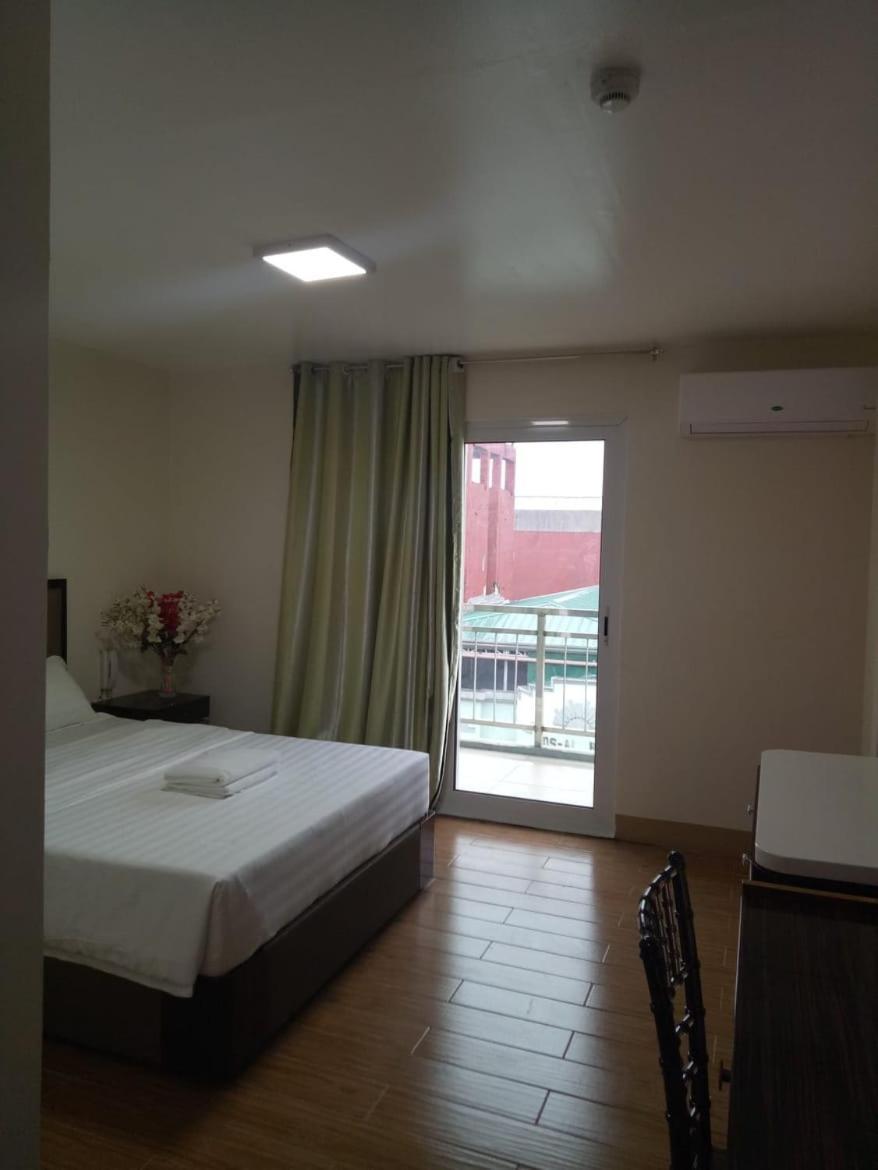 Meaco Royal Hotel - Batangas City Eksteriør billede
