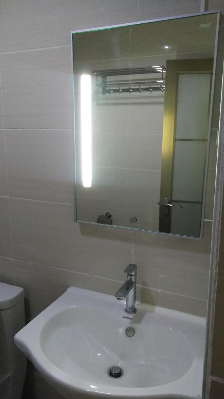 Meaco Royal Hotel - Batangas City Eksteriør billede